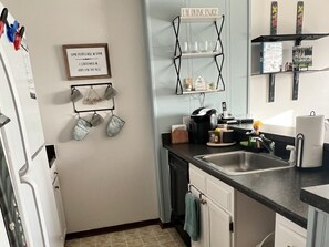 微波炉、洗碗机、茶具/咖啡用具、厨具/餐具
