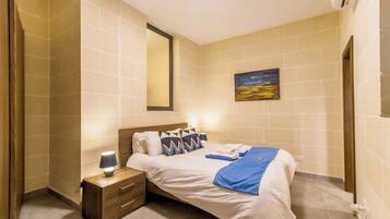 3 bedrooms, free WiFi, bed sheets