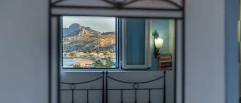 1 bedroom, in-room safe, iron/ironing board, WiFi