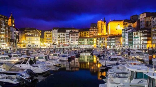 Moderno Dúplex en Centro de Bermeo-3 pax con Wifi