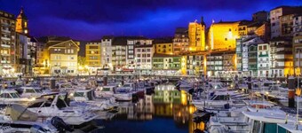 Modern Duplex in Center of Bermeo-3 pax with Wifi