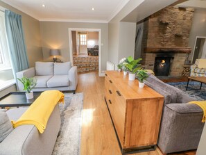 Casa de campo | Sala de estar | Una televisión