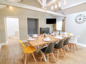 Casa de campo | Cocina privada | Frigorífico, lavavajillas, hervidor eléctrico y tostadora