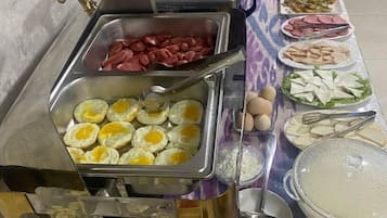 Desayuno buffet incluido todos los días