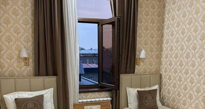 BARHAT HOTEL