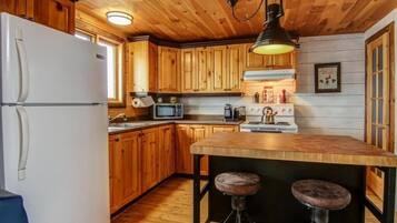 Superior-Chalet, 2 Schlafzimmer | Eigene Küche