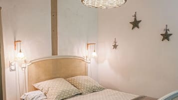 1 quarto, ferros/tĂĄbuas de passar roupa, Wi-Fi, roupa de cama