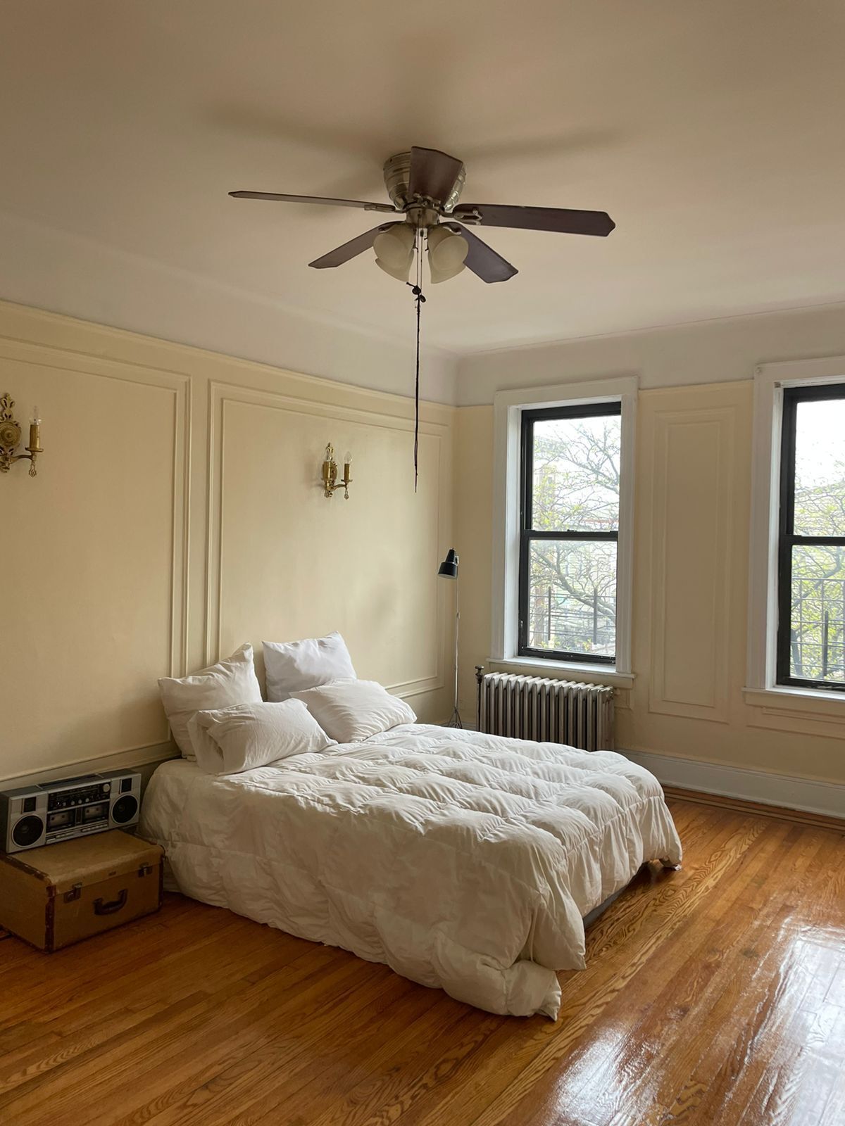 1 bedroom, desk, free WiFi, bed sheets