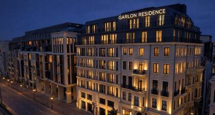 Garlon Residence
