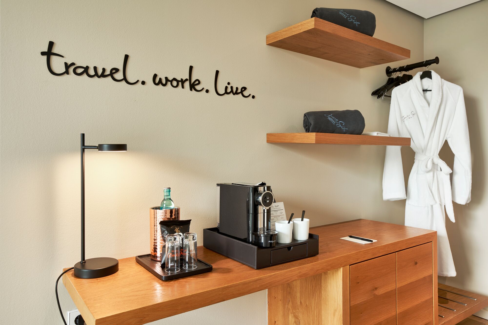 Foto - June Six Hotel Berlin City West