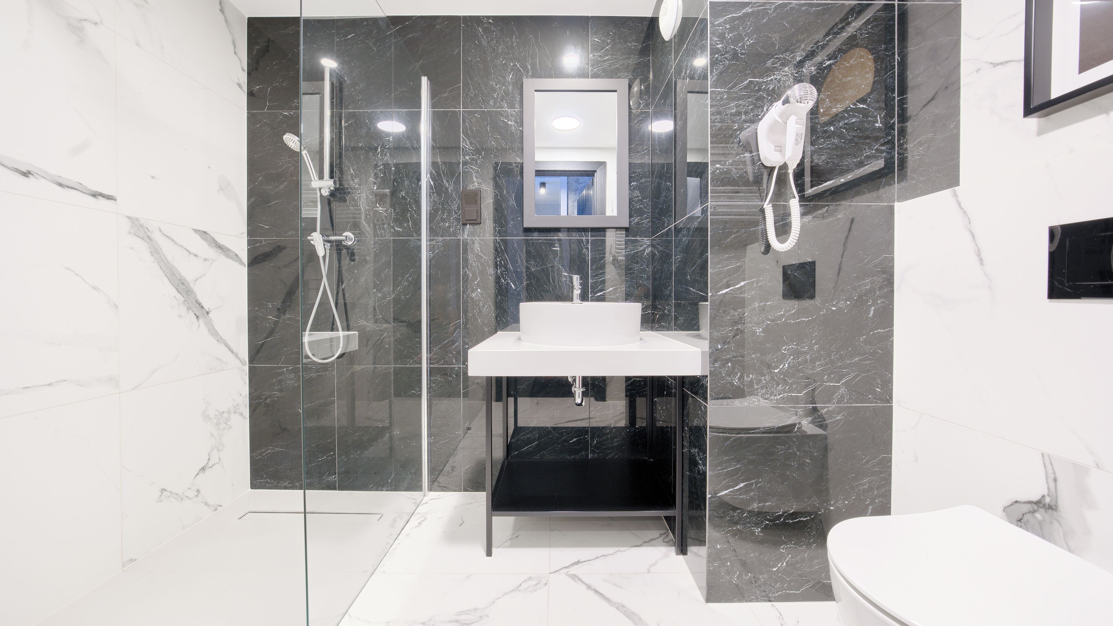 Studio (A 223 - bez aneksu z klimatyzacją) | Bathroom