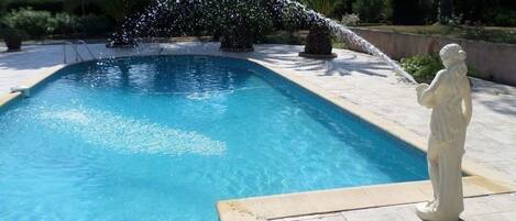Piscine extérieure
