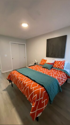 3 bedrooms, WiFi, bed sheets