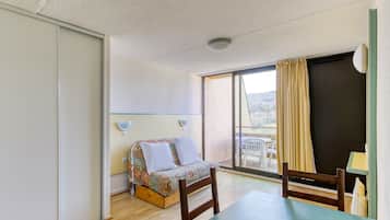 Appartement 1 chambre, accessible aux personnes à mobilité réduite 4 personnes | 起居区