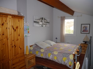 2 chambres, fer et planche Ă repasser, Wi-Fi gratuit