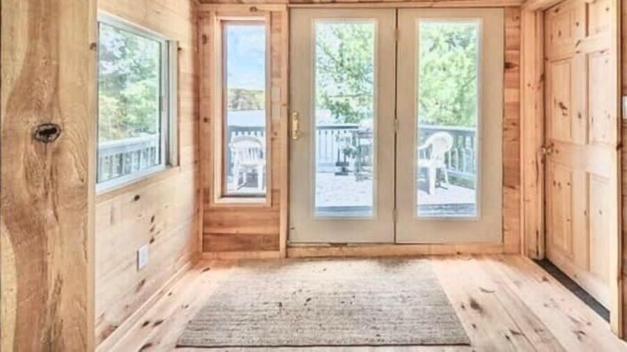 Muskoka Lake Cottages