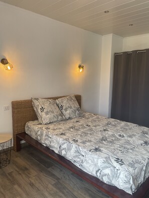 4 chambres, bureau, fer et planche à repasser, Wi-Fi