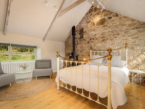 3 dormitorios, wifi gratis, ropa de cama