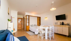 Ferro/asse da stiro, accesso a Internet, lenzuola