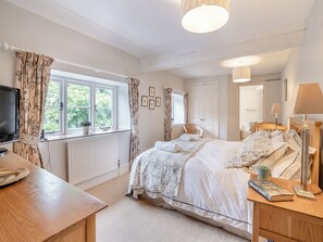 4 dormitorios, wifi gratis, ropa de cama