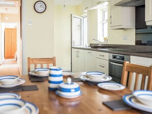 Diskmaskin och grytor/köksredskap