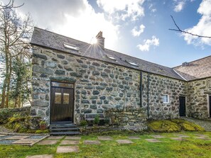 Exterior - Bwthyn Stabal-QC1199 (Criccieth)