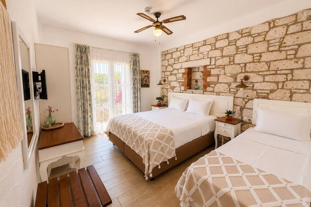 Standard Triple Room, Balcony, Pool View | Hypo-allergenic bedding available, minibar, in-room safe