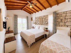 Ropa de cama hipoalergénica y minibar