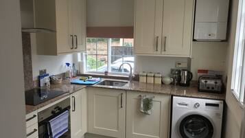 Comfort Apartment, Private Bathroom | Interior