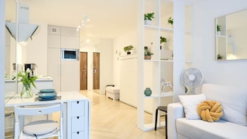 Suite estudio (15) | Zona de estar | Una televisión de plasma