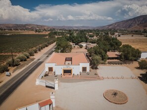 Exterior - Casa Entrevez (Valle de Guadalupe)