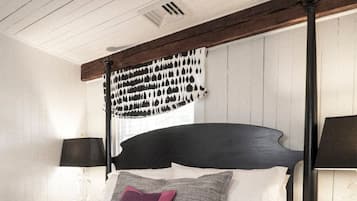 Katharine Hepburn Room | Individually decorated, individually furnished, iron/ironing board