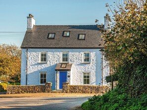 Exterior - 3 bedroom accommodation in Llanrhian (Llanrhian)