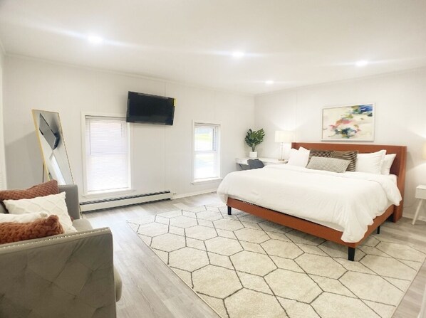 2 bedrooms, desk, iron/ironing board, free WiFi