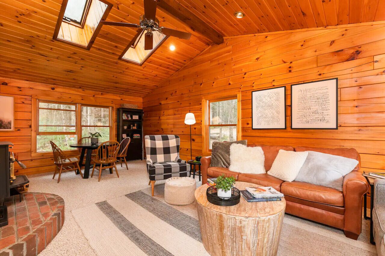 Télévision, cheminée