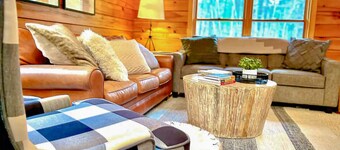 Family&Pet Friendly*SLOPE SIDE*Fireplace*Stylish