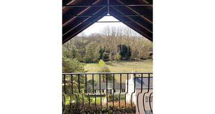 "NEW" Luxury Penthouse on Waterside Knaresborough