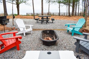 Property grounds - Romantic Treehouse Paradise (Clarks Hill)