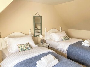 3 soverom, wi-fi (inkludert) og sengetøy