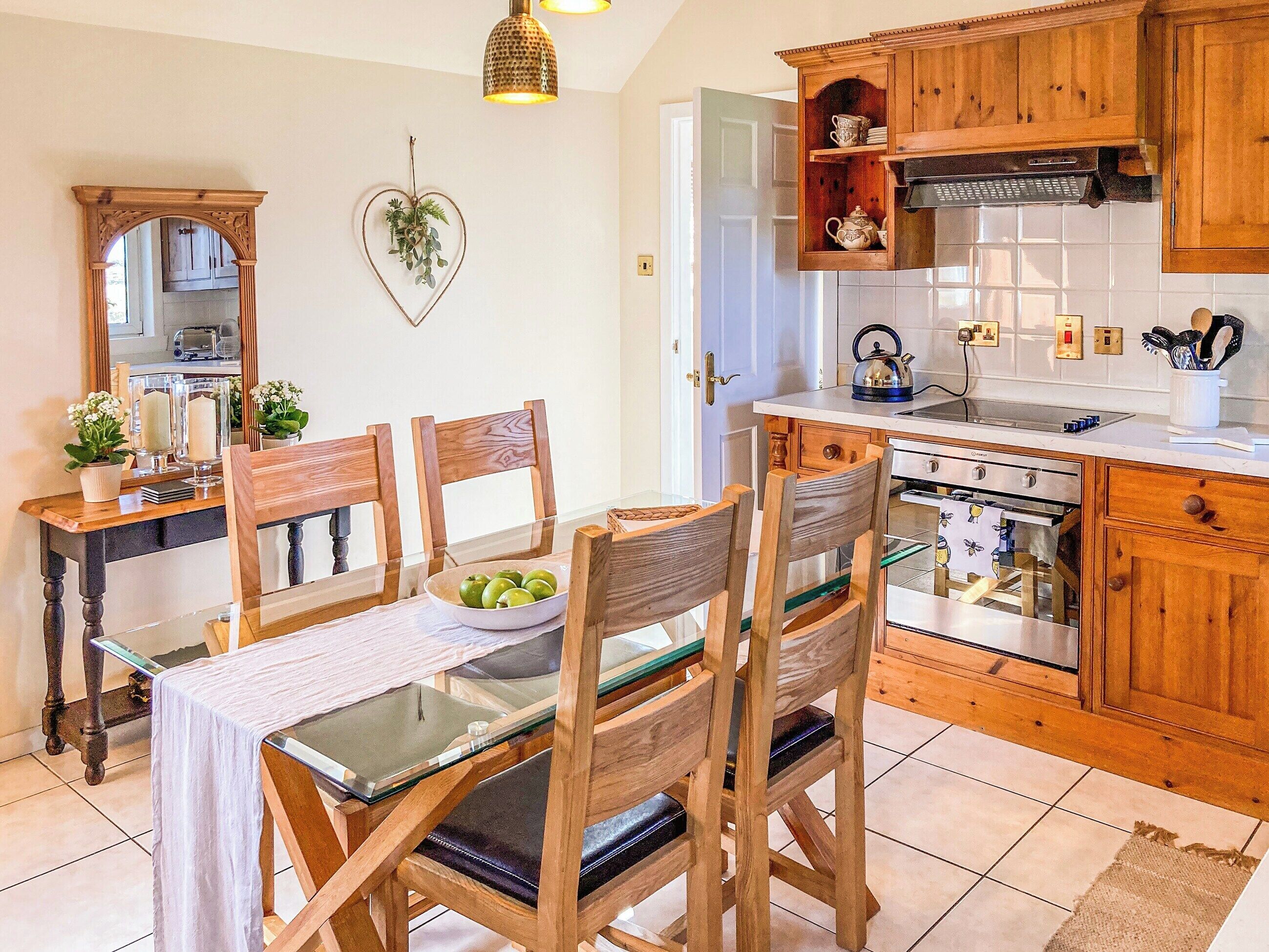 Lave-vaisselle, chaise haute