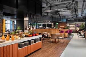 Πρωινό σε μπουφέ καθημερινά (89 PLN/άτομο)