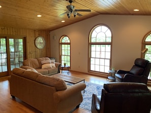Smart TV, fireplace, video games, books