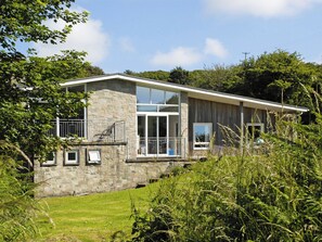 Exterior - 3 bedroom accommodation in Nolton Haven, Pembrokeshire coast (Nolton Haven, Pembrokeshire coast)