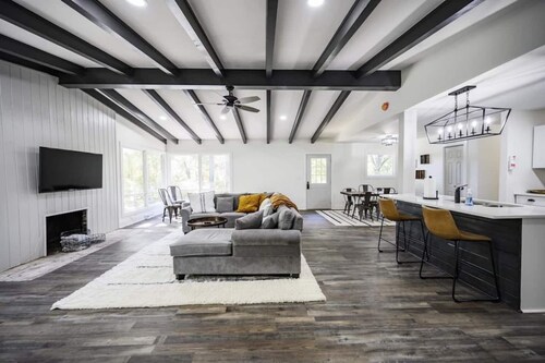 Gorgeous Renovated Home with Open Floor Plan and Large Lot, private but also convenient!