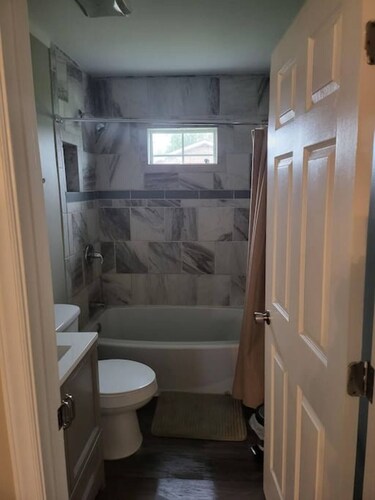 3 Bedroom Cozy Home Minutes from Tims Ford Lake, Way better than a hotel!