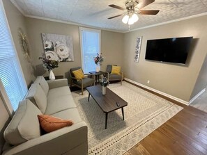Smart TV, offices