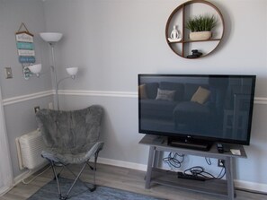 Condo (WC427 East Miami Avenue, Unit 401) | Exterior