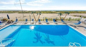 Condo (WC427 East Miami Avenue, Unit 401) | Exterior