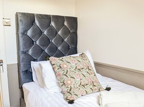 2 chambres, Wi-Fi gratuit, draps fournis