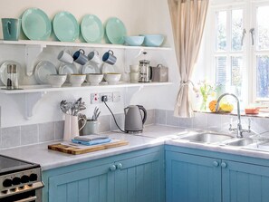 Geschirrspüler, Gefrierschrank